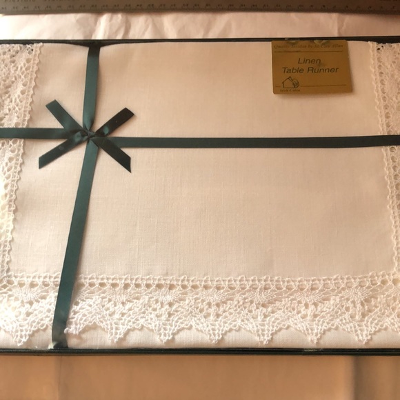 Vintage table runner linen with crocheted lace trim new in box.